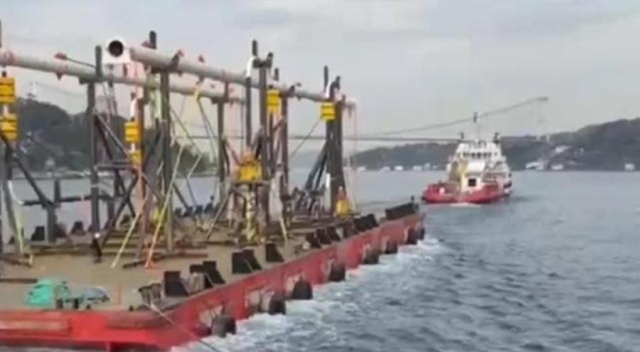 İstanbul Boğazı'nda gemi arızası