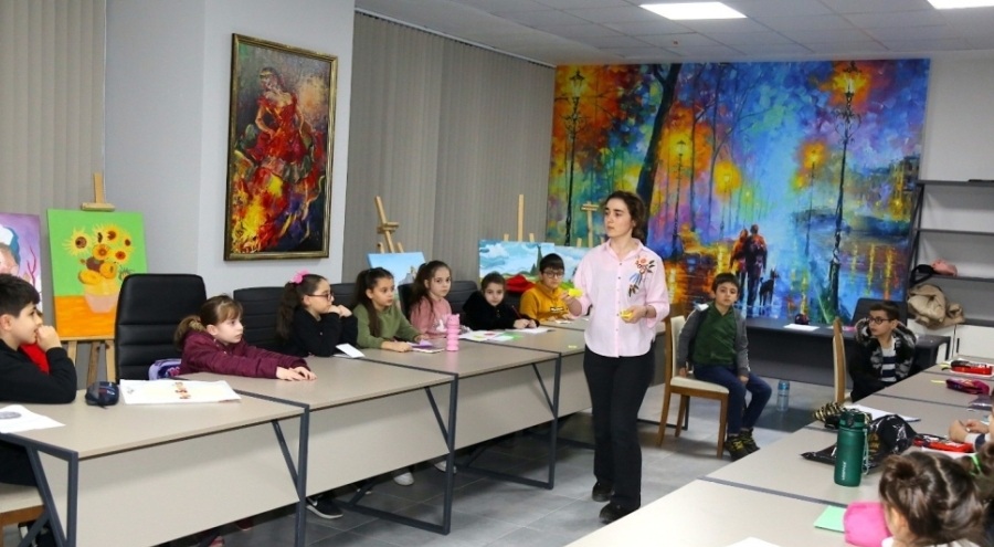 Gürsu Belediyesi'nden çocuklara ücretsiz kurs desteği