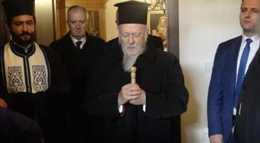 Fener Rum Patriği Bartholomeos'un ablası Gökçeda'da gömüldü