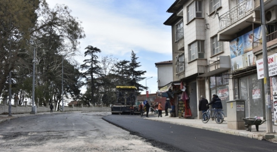 Bursa Mustafakemalpaşa'da altyapı çalışmalarına devam ediliyor