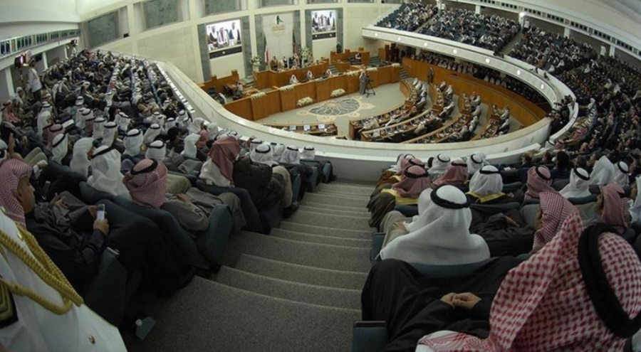 Kuveyt'te hükümet istifa etti