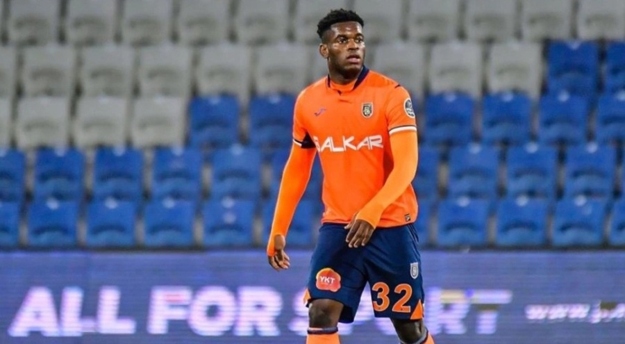 Başakşehir, Francis Nzaba'yı kiraladı