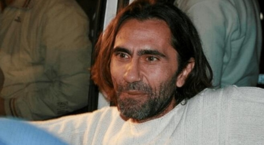 Peker Açıkalın, saçlarının neden uzun olduğunu açıkladı