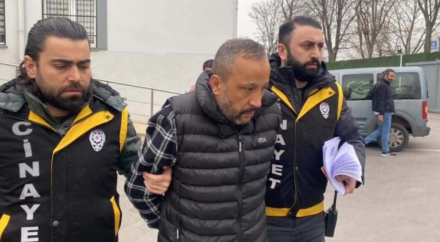 Bursa'da 41 yaşındaki kadını öldüren saplantılı aşık, adliyeye sevk edildi