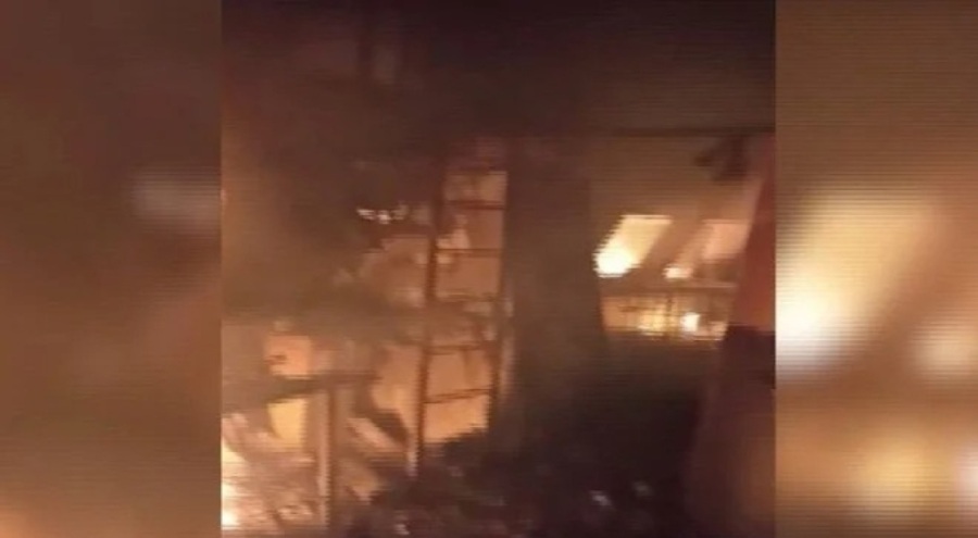 Ukrayna'da Türk bandıralı gemi vuruldu