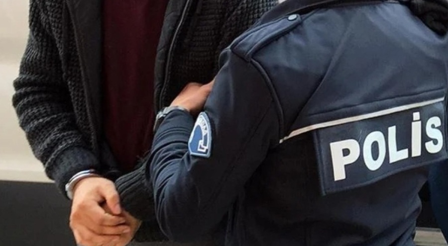 Gaziantep'te  'FETÖ/PDY üyeliği' suçlamasıyla aranan kişi operasyonla yakalandı