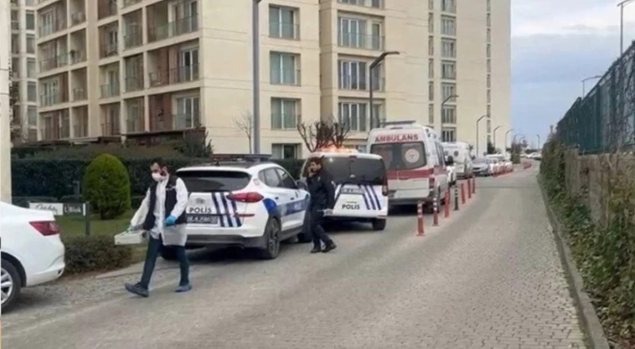 İstanbul'da baba ve 3 çocuğu evde ölü bulundu