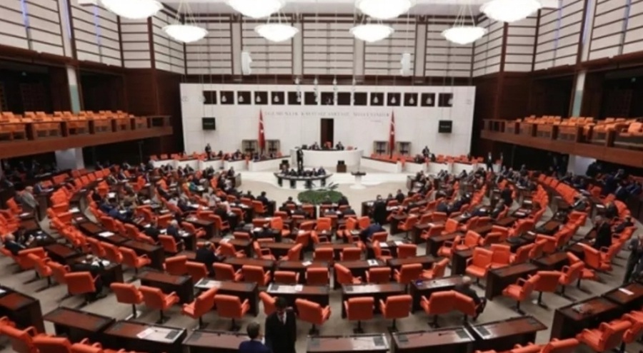 Akbaşoğlu: EYT Pazartesi Meclis'te