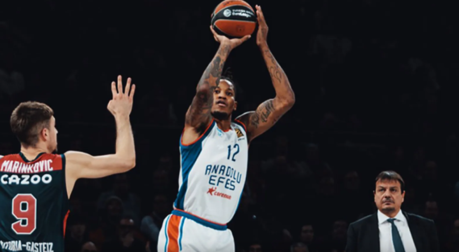 Anadolu Efes 114-111 mağlup oldu