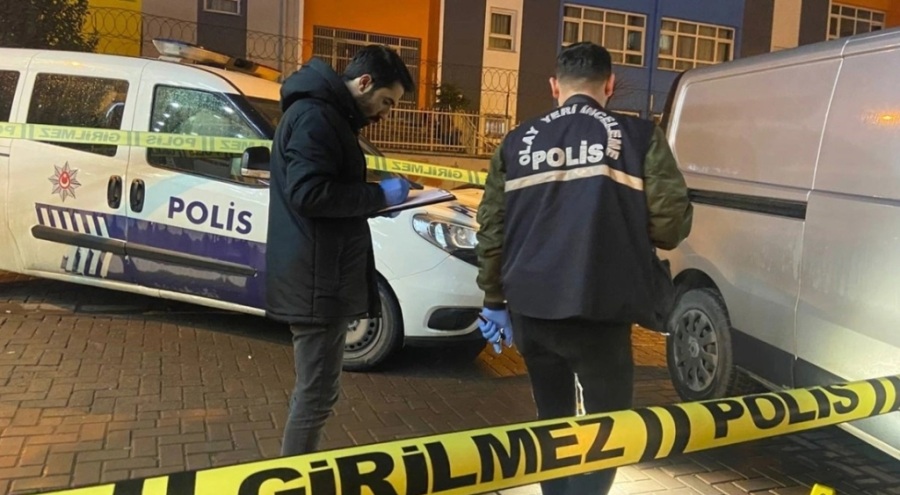 Husumetlisini kurşunlayan zanlı kaçtı