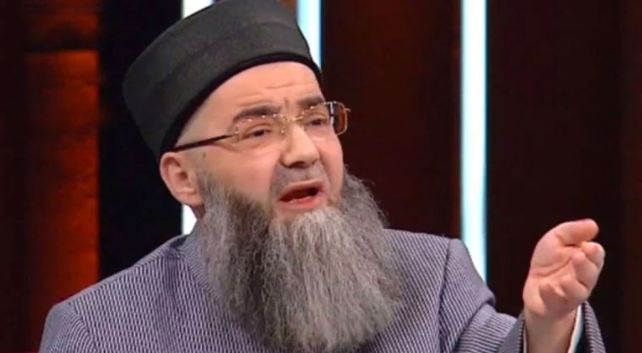 İsmailağa cemaatindeki hakaret davasında karar çıktı