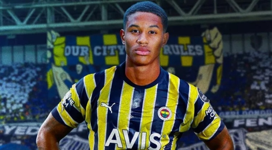 Fenerbahçe, Oosterwolde ile sözleşme imzaladı