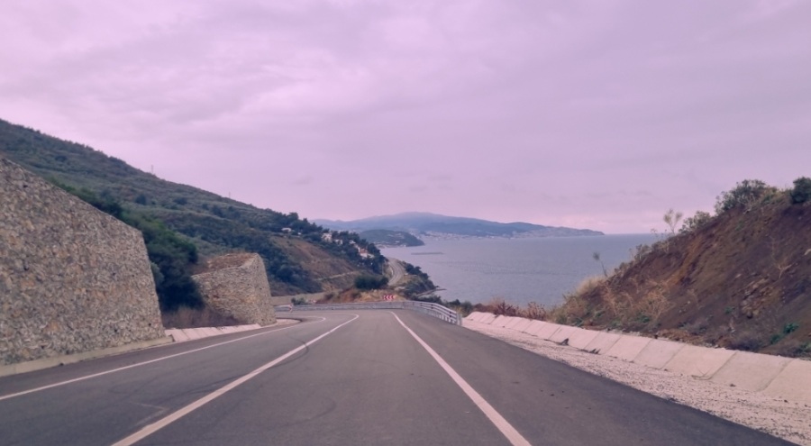 Bursa Millevekili Mustafa Esgin: Mudanya-Gemlik Sahil Yolu bu yıl bitecek