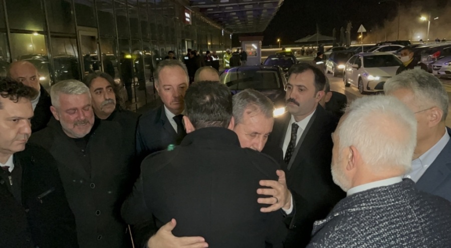 Destici taziyeleri kabul etti