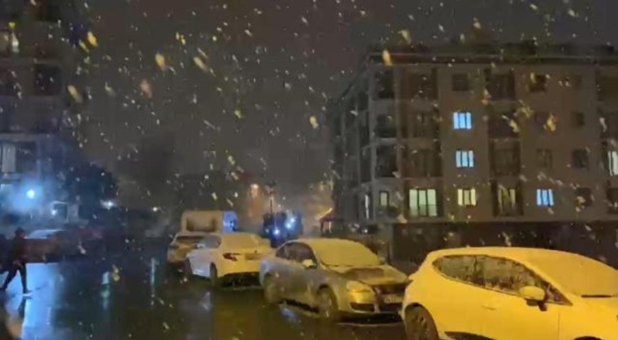 İstanbul'da kar etkisini sürdürüyor