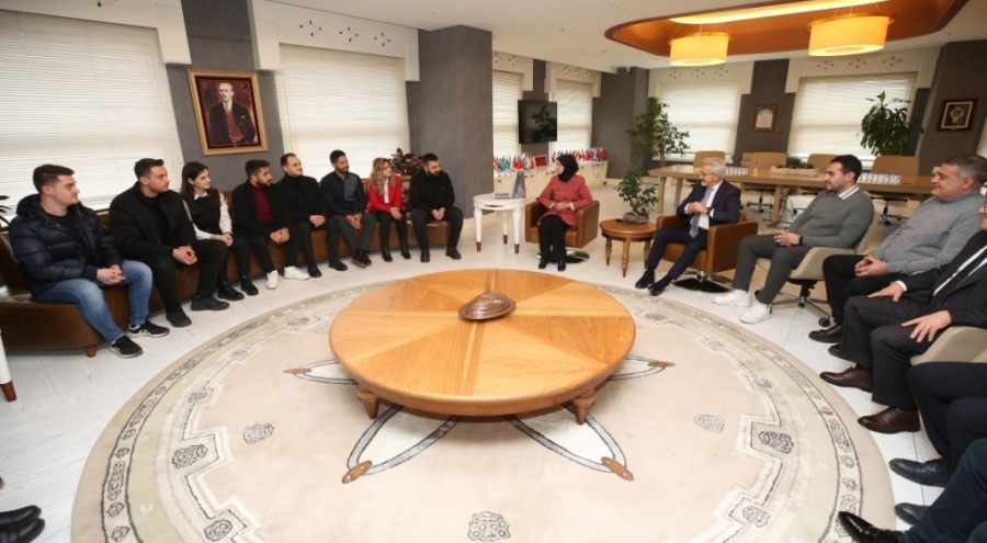 Bursa Nilüfer Belediye Başkanı Erdem: Yola devam edeceğiz