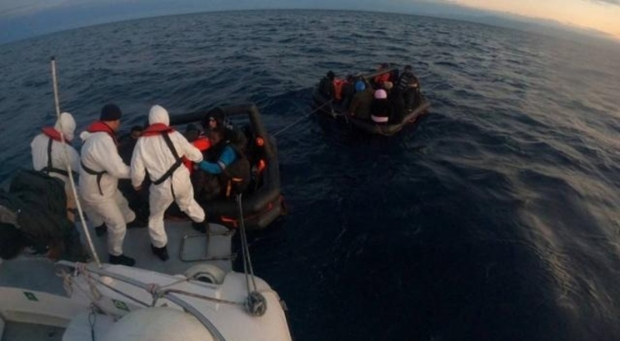 45 düzensiz göçmen kurtarıldı