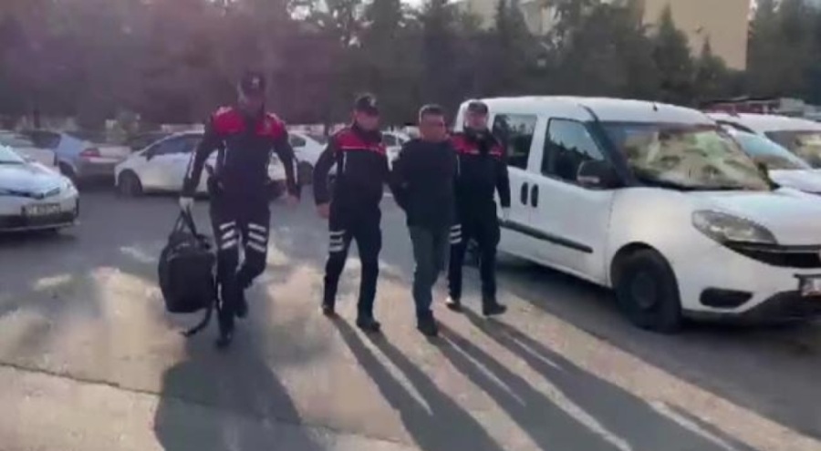 Çantasından 25 kilogram uyuşturucu çıktı