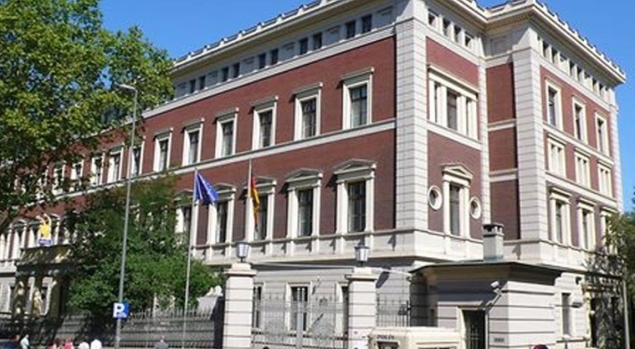 Almanya'nın İstanbul Başkonsolosluğu kapatıldı