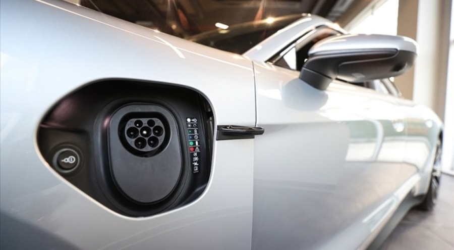 Avrupa'da elektrikli otomobil satışları yükseldi