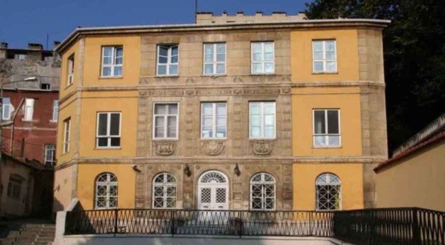 Pierre Loti Lisesi kapatıldı