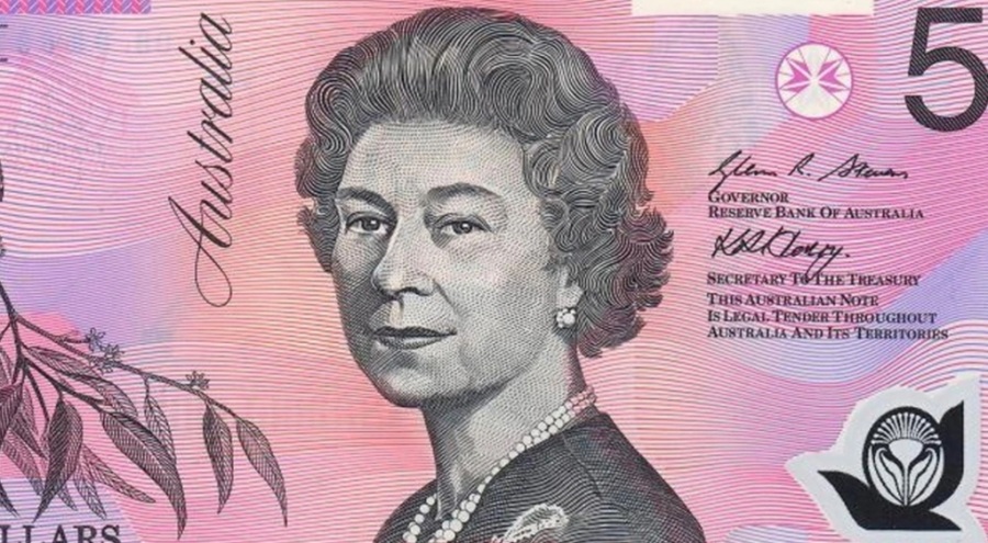Avustralya 5 dolarlık banknotlarından kraliyet ailesini kaldırıyor