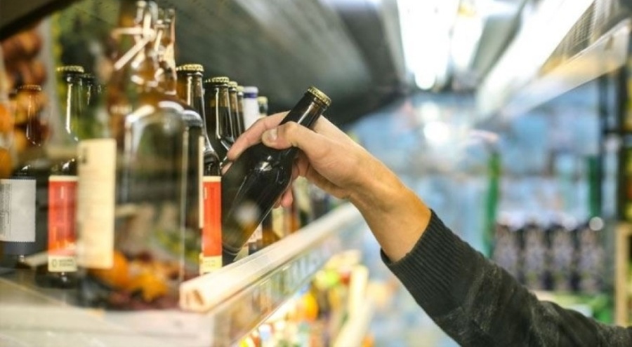 Alkollü içeceklere yeni kısıtlamalar getirildi