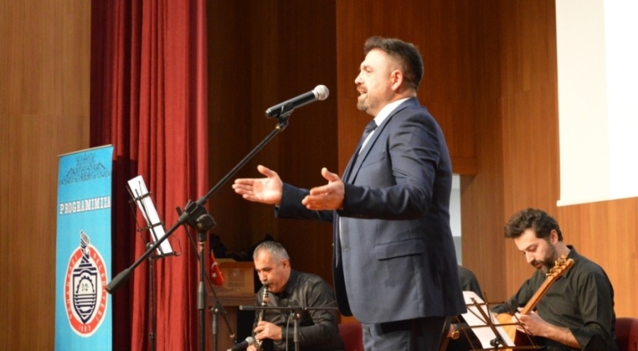 Ali Enginay Bursa'da müzikseverlerle buluştu