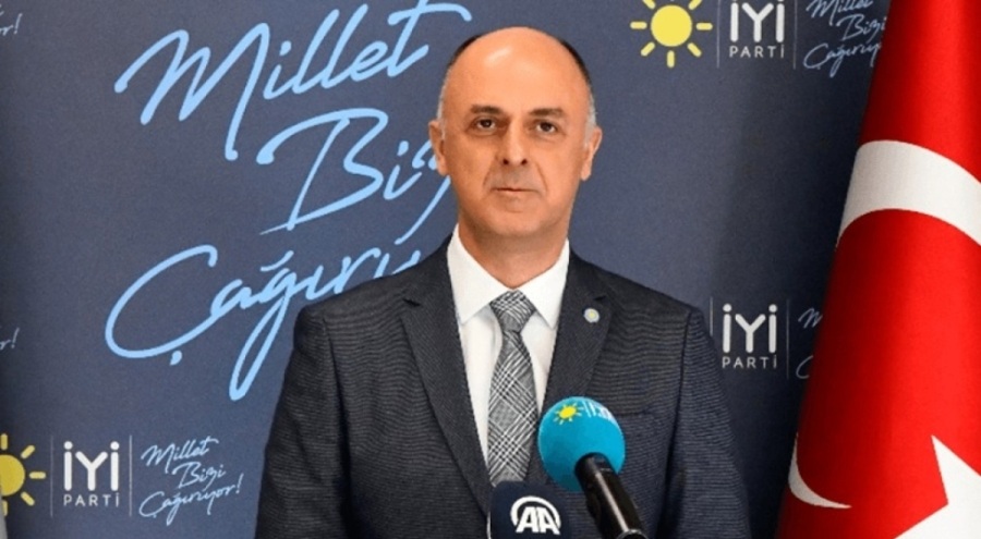İYİ Parti Genel Başkan Yardımcısı Ümit Özlale'den Kılıçdaroğlu'nun adaylık açıklamasına yanıt