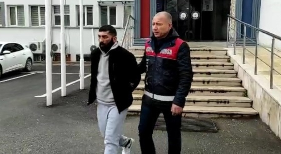 Bursa'da lüks araçların farlarını çalan şüpheli gözaltında