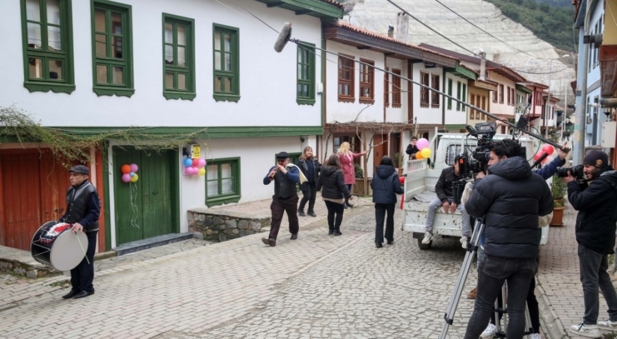 Bursa Misi Köy dizi çekimlerine ev sahipliği yapıyor