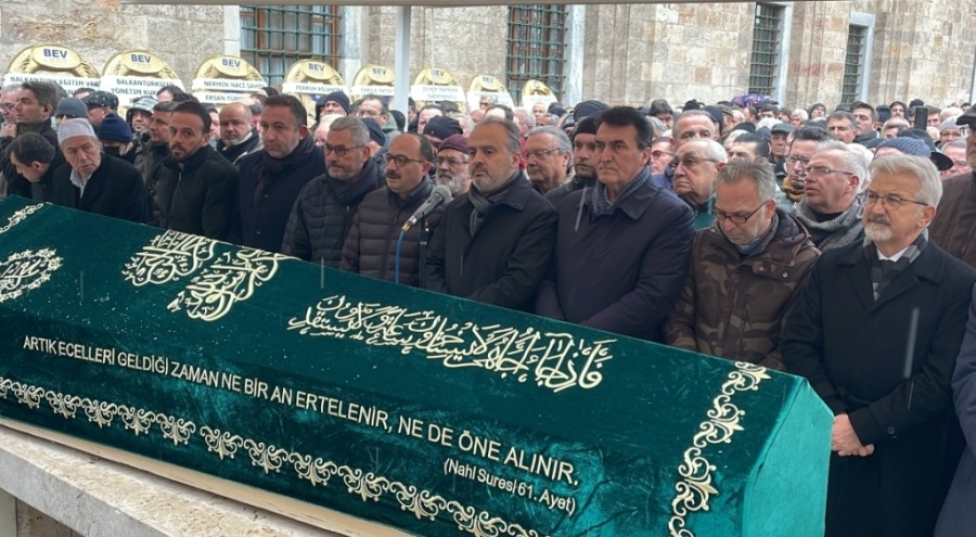Bursalı bestekar Erdinç Çelikkol toprağa verildi