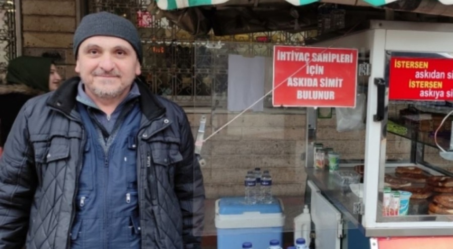 Bursa'da günde 100 ihtiyaç sahibine ücretsiz simit veriyor