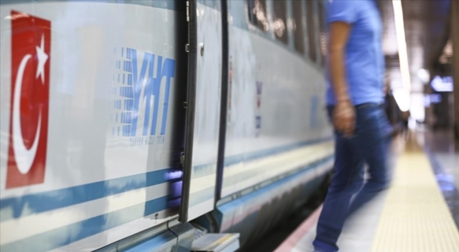 Yüksek Hızlı Tren ile geçtiğimiz yıl 9 milyon 363 bin kişi seyahat etti