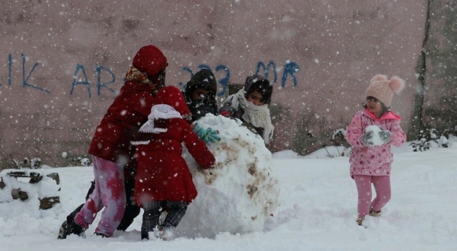 Bitlis'te okullar tatil