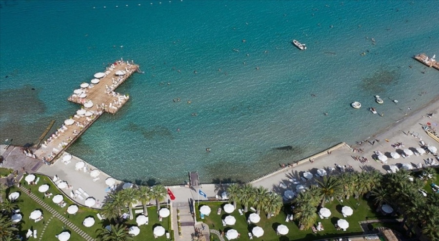 Çeşmeli turizmcilerden yerli turiste erken rezervasyon çağrısı