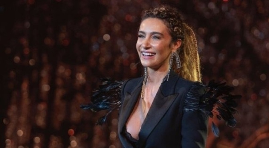 Sıla Bursa'da kapalı gişe konser verdi