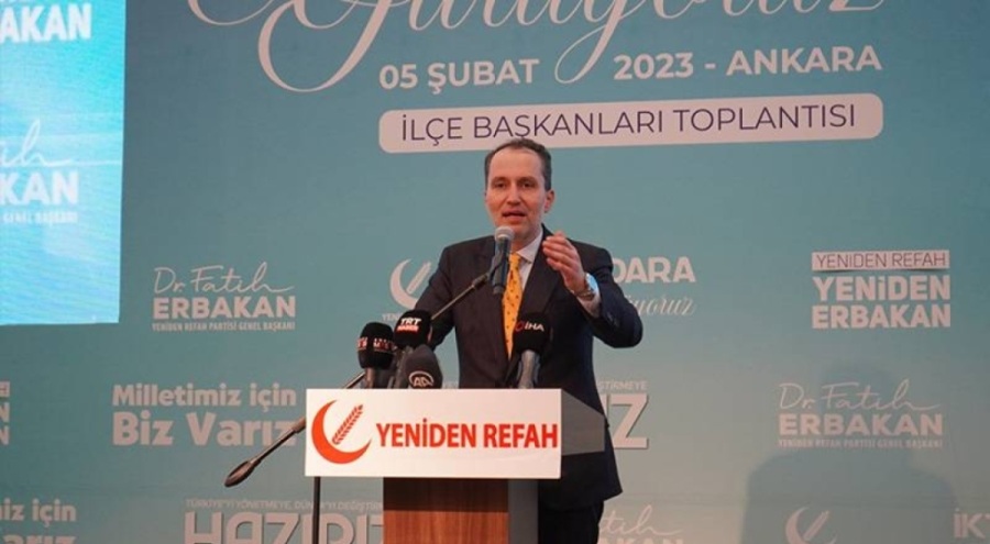 Fatih Erbakan'dan Altılı Masa açıklaması: Askeri vesayeti geri getirmeyi vadetmektedir