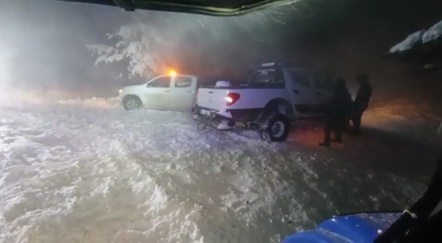 Uşak'ta  dağda mahsur kalan 16 vatandaş kurtarıldı