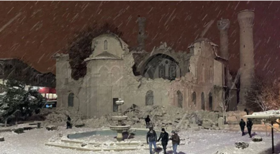 Kahramanmaraş depremi sonrası valilerin görev yeri değiştirildi