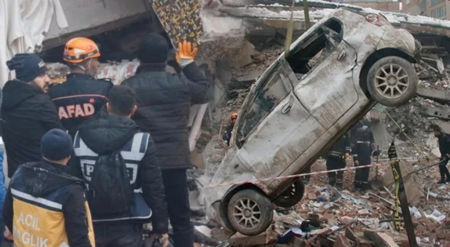 Türkiye deprem faciasına uyandı! Depremin yıkımı gün ağarınca ortaya çıktı