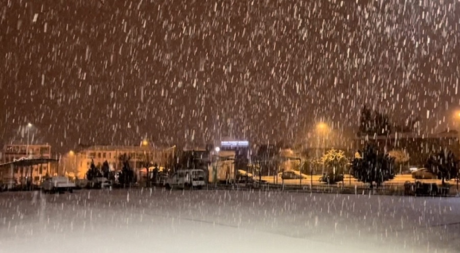 Bursa'da kar yağışı etkili oldu