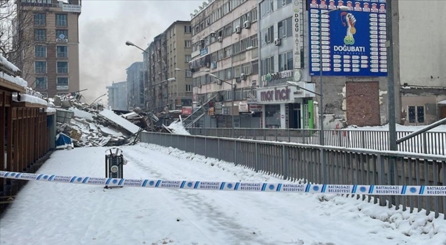 Bakan Ersoy'dan depreme ilişkin "Malatya'da kesinleşmiş 88 vefatımız var" açıklaması