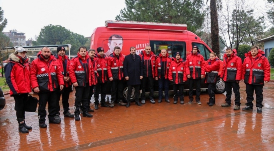 Bursa Gürsu Belediyesi 18 personeli deprem bölgesine gidiyor
