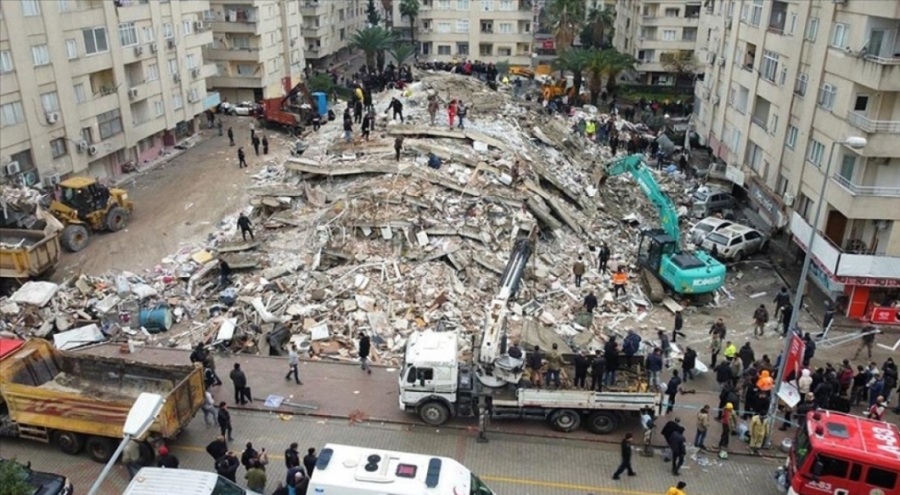 AB üyesi 10 ülkeden Türkiye'ye arama kurtarma ekipleri gönderilecek