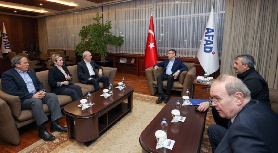 Kılıçdaroğlu, AFAD'ı ziyaret etti
