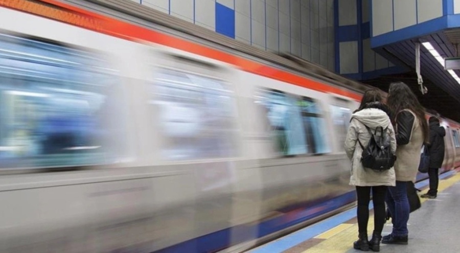 İstanbul'da metro seferleri gece 2'ye kadar uzatıldı