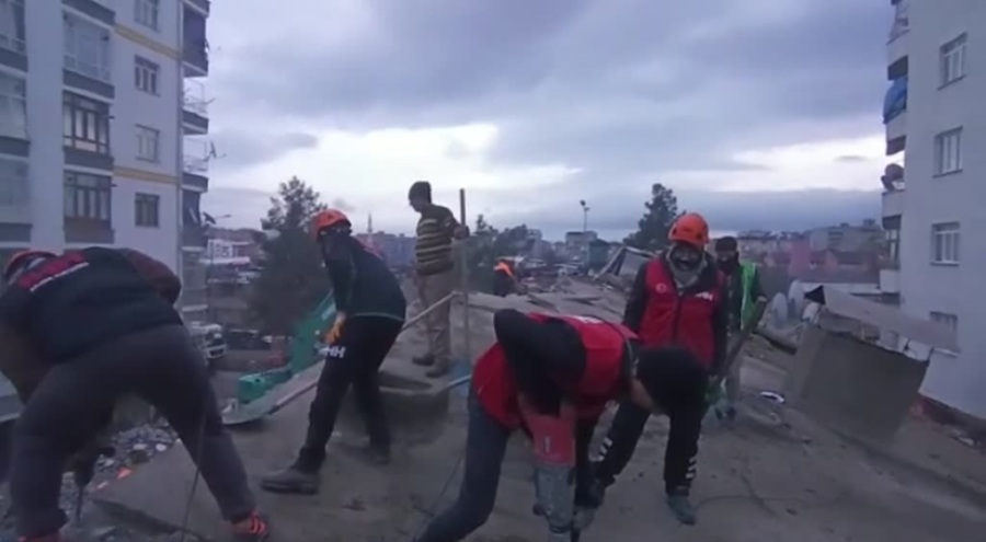 Diyarbakır'da arama çalışmaları devam ediyor