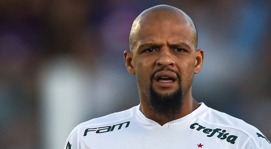 Melo'dan Volkan Demirel'e destek