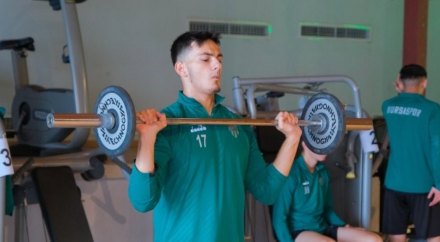 Bursaspor'dan moralsiz antrenman